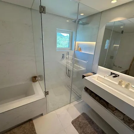 Luxurious 3 Beds, Palo Alto, Apartment