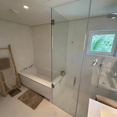 Luxurious 3 Beds, Palo Alto, Apartment
